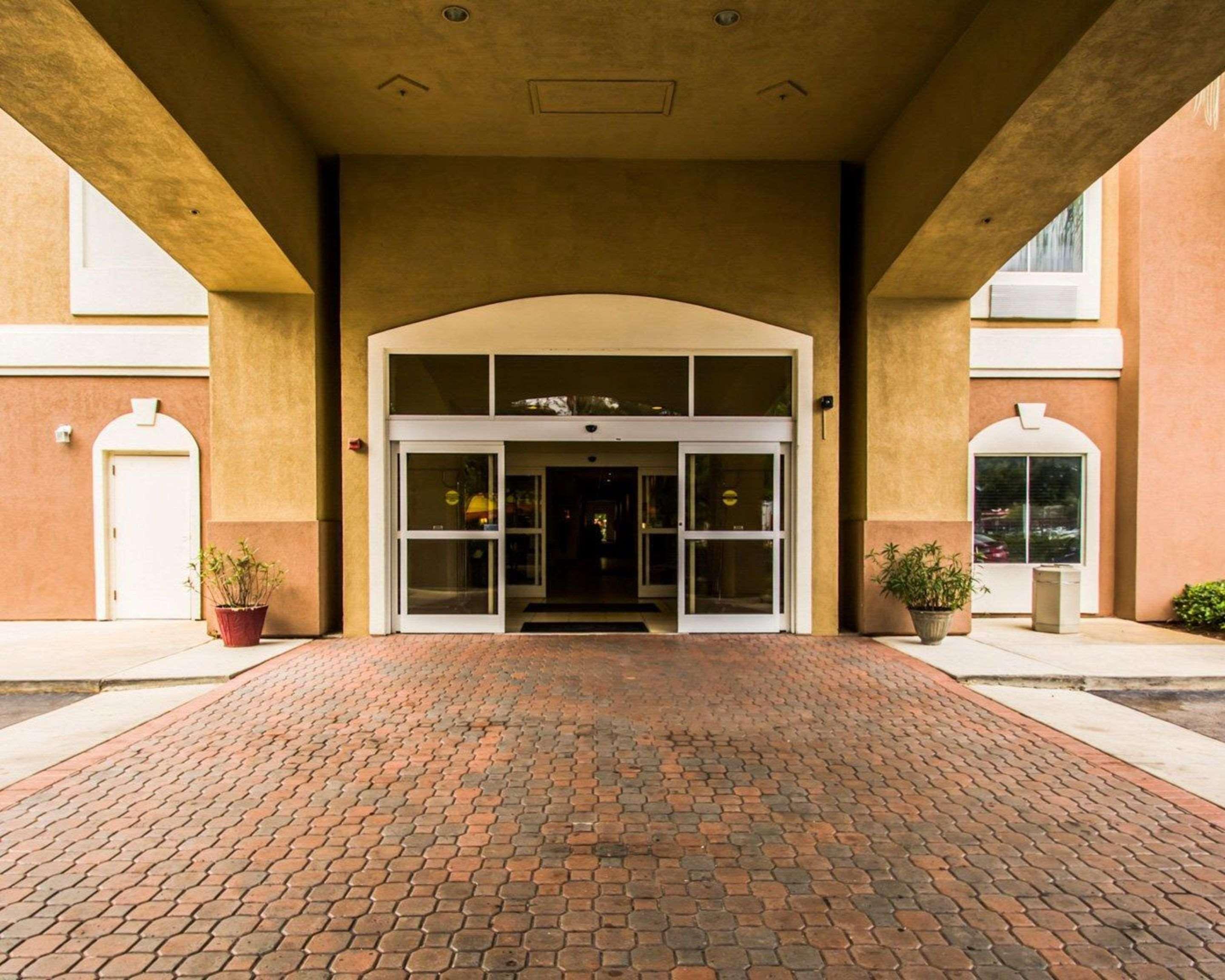Sleep Inn & Suites Orlando International Airport Екстер'єр фото