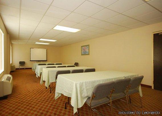 Sleep Inn & Suites Orlando International Airport Бізнес фото